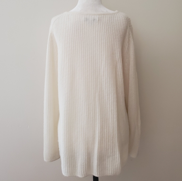 41 Hawthorn Cashmere Sweater - Picture 9 of 16